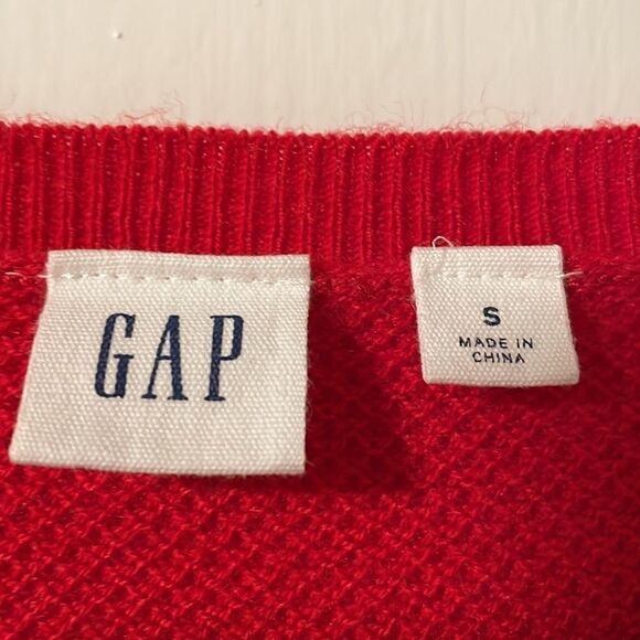 GAP wool blend true red V-neck raglan sleeve sweater size Small - Picture 6 of 7